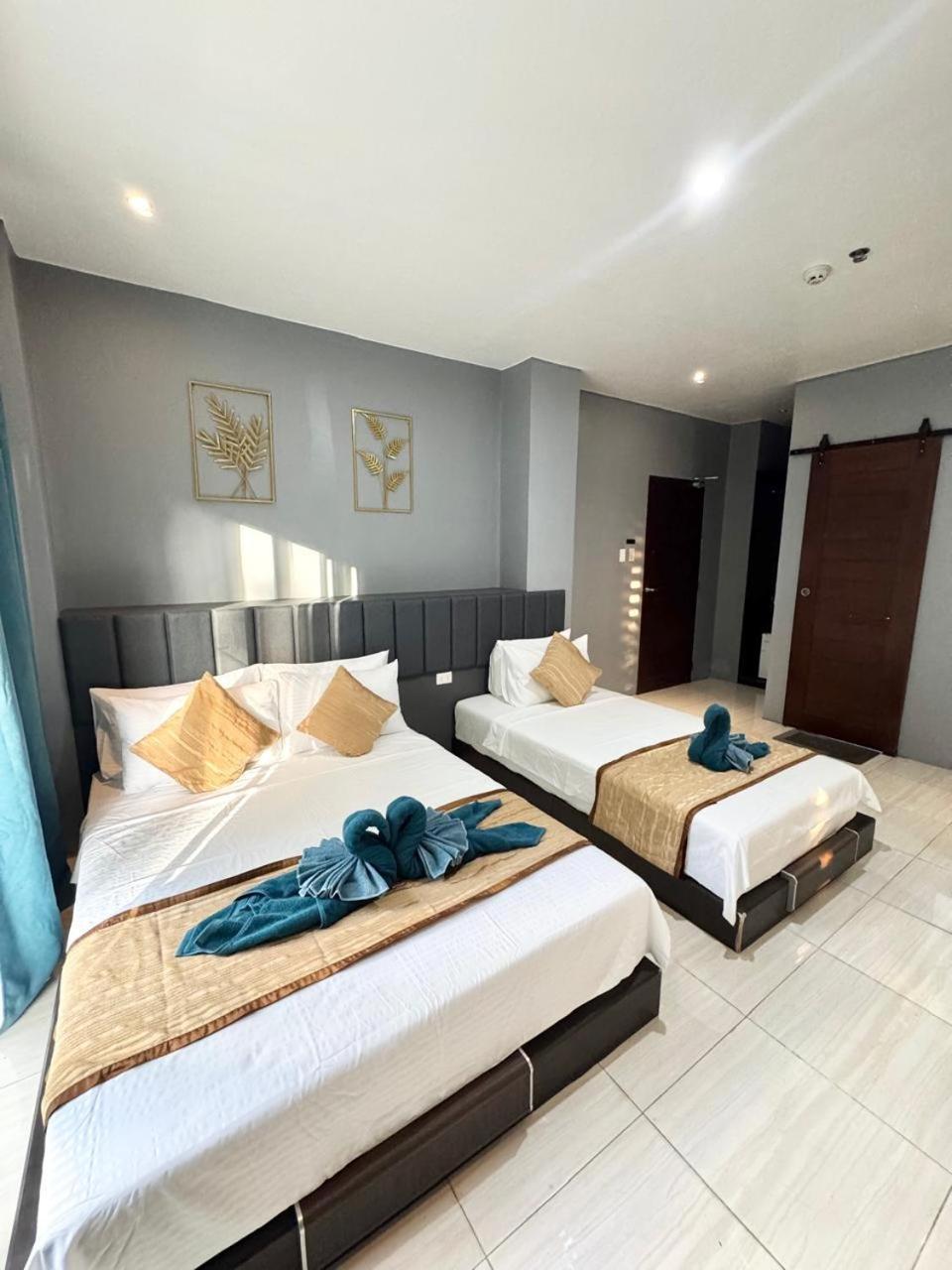Hotel Miami Boracay
