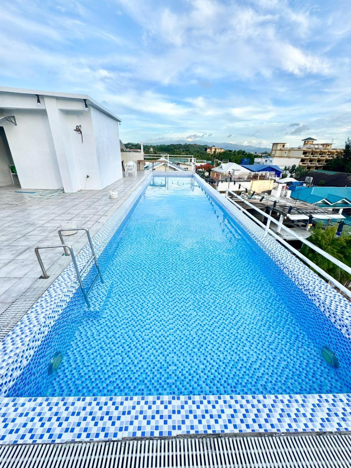 Hotel Miami Boracay